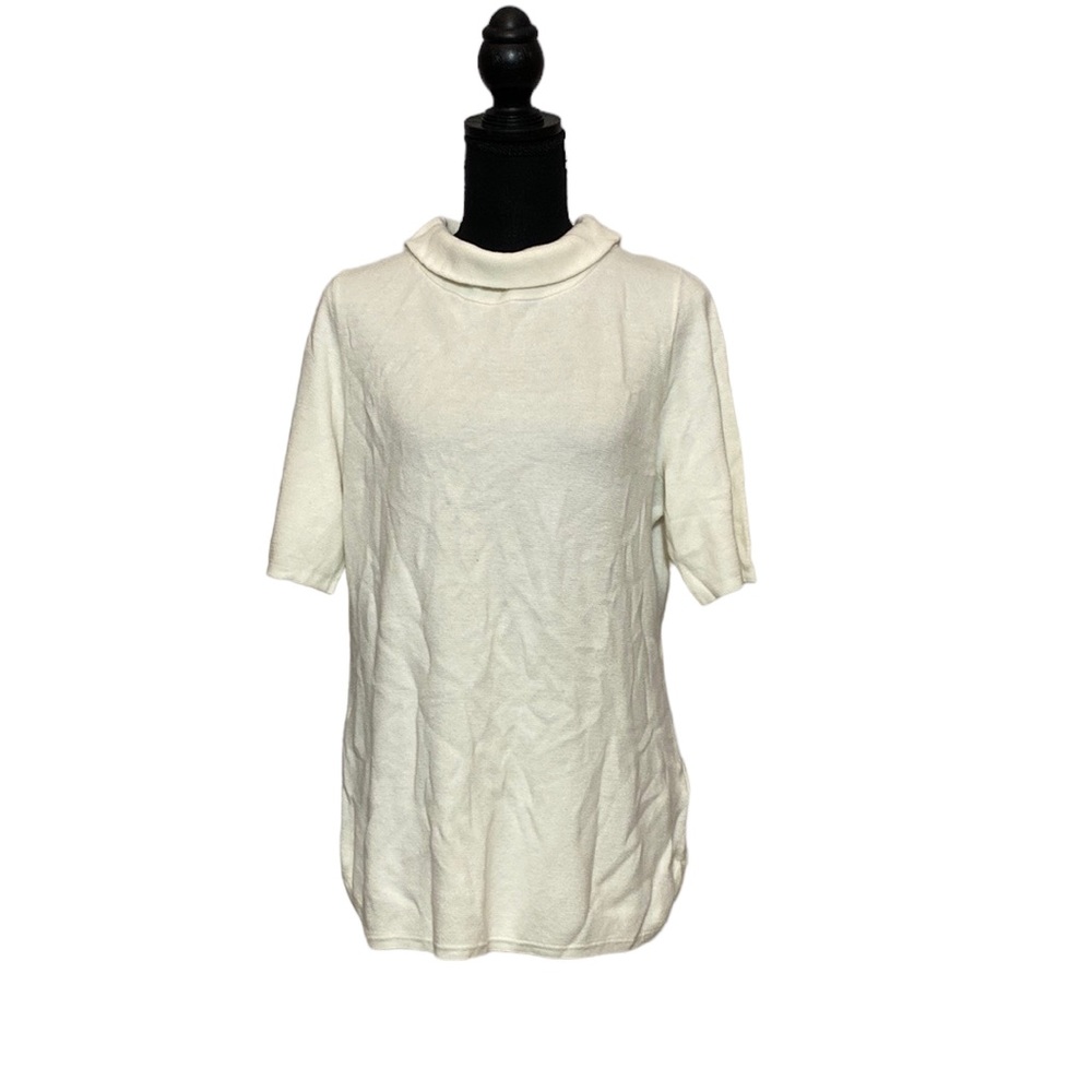 White Short Sleeve Turtleneck Top M